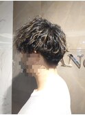 ツイストスパイラルパーマ×刈り上げマッシュ
