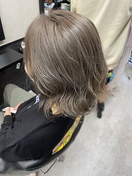 エンカウントバイマハロ 千葉(encount by mahalo) グレージュカラー