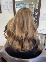 ニーナ ヴィジョン(NINA visioN)&nbsp;ベージュ×ハイライト