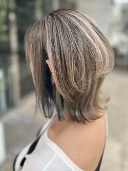 アース 小田原店(HAIR&MAKE EARTH)の写真/《ケアブリーチ使用》最小限のダメージで憧れの透明感カラーに…♪最旬スタイルに挑戦するならEARTHで☆