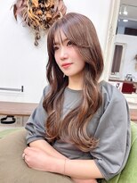 ハロー(...Hello)&nbsp;オリーブベージュ ハイライト レイヤーカット くびれレイヤー