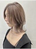 センターパートのネオウルフ　ウルフカット