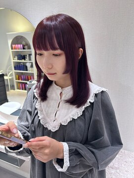 アム(amu) ダークパープル/姫レイヤー/前髪ストレート