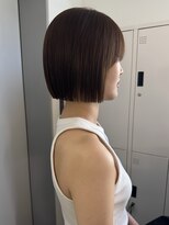 ラフ 新宿(Laff) 大人ボブ 切りっぱなしボブ 縮毛矯正 簡単スタイリング 艶髪