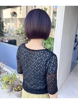 シロ(SHIRO) お手入れいらずボブ【宝塚/10代/20代/30代/40代】