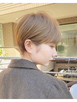 コール ネックス ザ サロン 表参道(COALL nex the salon)&nbsp;斜めバング グレージュカラー シルキーベージュ マッシュパーマ