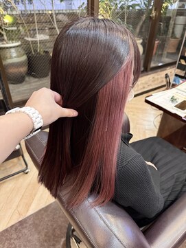 冬のピンクが可愛いインナーカラー【池袋インナーカラー】