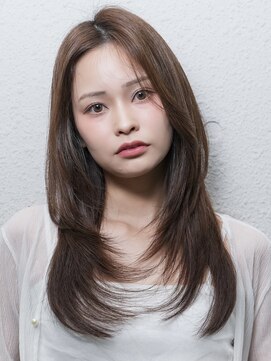 イリ 大阪(ili) レイヤーカット/ブリーチなし/ココアブラウン/髪質改善