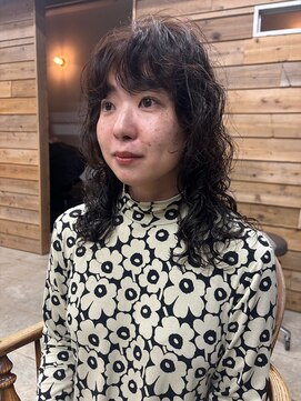 ハマモト ヤマ オオサカ(ハマモト Yama Osaka) ロングレイヤーパーマ