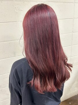 サロン デュッカ(Salon Duka) ピンク×ロング