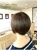 ショートボブ