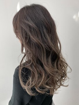 イース バイ アンブルリュクス 北千住(Ease by amble luxe) テラコッタ/ミニウルフ/くすみブルー