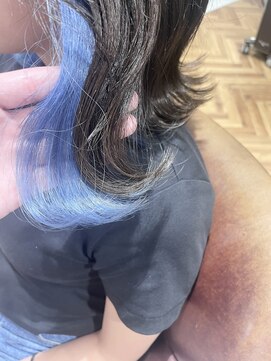 ラ タント(L'attente) マリリンブルー