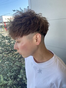 イースタイル 志都呂店(e-style com’s hair) メンズ　スペインカール×スパイキーショートミックス#恒吉
