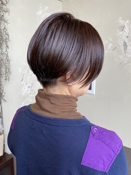 ヘアーメイク アチャ(hair make accha) 黒髪/グレーベージュ/レイヤーロング/前髪パーマ/刈り上げ