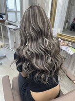 リノート バイ エゴル 名古屋(LINOET by ENGOL)&nbsp;【LINOET名古屋】手島カミラ　オンカラーで作るハイライト