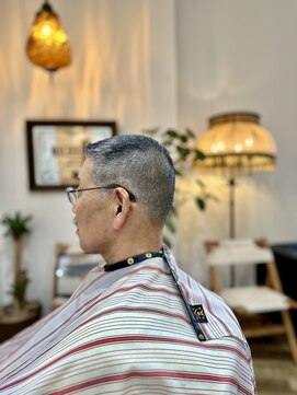 エイトハンズ(EIGHT HANDS) 角刈り