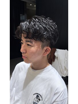 ボレロ(VORELO) メンズアップバングパーマ【VORELO 松尾】