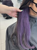 アライブ キチジョウジ(ALIVE Kichijoji) 地毛を活かしたインナーカラー!