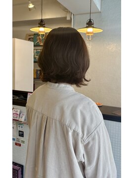 ティティーサッポロ(tity sapporo) グレージュカラー×ニュアンスくびれボブ