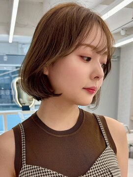 アッシュ 新杉田店(Ash) 新杉田レイヤーカット韓国ダブルカラー顔周り前髪カットボブ