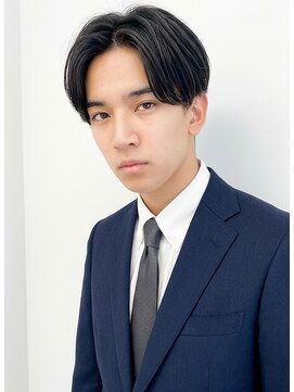 ヨシザワインク プレミアム 横浜 桜木町店(YOSHIZAWA Inc. PREMIUM) 好印象メンズパーマ毛流れダウンパーマセンターパートナチュラル