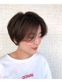 ダークアッシュ ハンサムショート