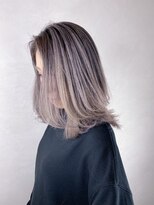 ジゼル(gisele)&nbsp;アッシュピンクでつくるエモカラー