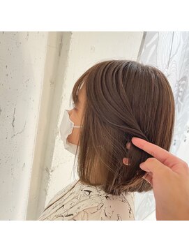 ラミ(L'ami) しっとりまとまる◎大人内巻きボブ/透明感ベージュ