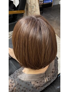 モイ(moy) 脱白髪染め/白髪ぼかし/ハイライト/グラデーションカラー/浅草