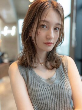 イオ 本厚木(io) 20代30代大人かわいいベージュカラー前髪レイヤーカットくびれ