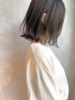 キチ(kichi.)&nbsp;[kichi.] レイヤーロブ×柔らかグレージュ