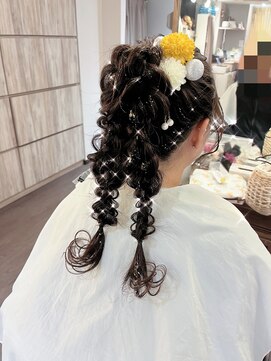 着付けヘアセット専門店 ウィズ(With) 編みこみ2連ポニーテール