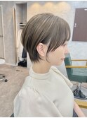 マッシュショート/丸みショート/大人ショート／アッシュグレー