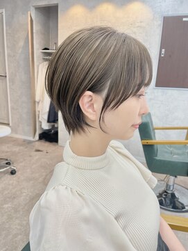 リミットバイアフィナー 大宮店(limit by Afinar) マッシュショート/丸みショート/大人ショート／アッシュグレー