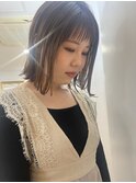 オン眉バング&外ハネボブ　[若宮 宣弘]