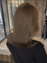 《トップスタイリスト★山田大河》赤みや黄色みを打ち消した#透明感カラー