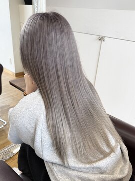 ルッツ(Lutz. hair design) 【髪質改善ブリーチ】Milktea graige【千代田彩夏】0526