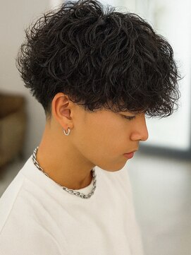 ヌードルバイコア(noodle by CoRe.gn) 束感×シルエットメンズスパイラルパーマ