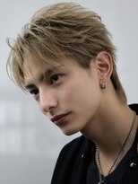 オーシャントーキョー 大阪(OCEAN TOKYO)&nbsp;韓国ヘアカルマパーマコンマバングセンターパート黒髪ウルフ