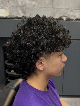 フランクスバーバーリベラルド 横浜(FRANK'S BARBER LIBERALD) メンズメンズカットブリーチパーマR