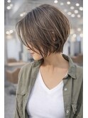 40代50代大人ショートボブ/白髪ぼかしくびれショート