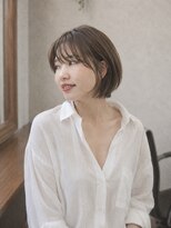スラッシュ(SLASH)&nbsp;【SLASH】ちょい耳掛け＋バングのボブスタイル