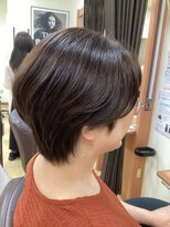ヒラトヤ 肴町店 ミニボブエアストレート艶髪切りっぱなし束感ショート小顔カット