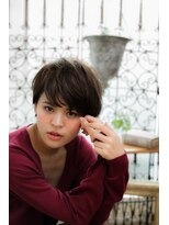 メルクマール(MERKMAL) 大人の耳かけコンパクトショート。