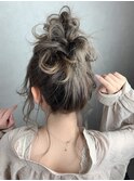 大人のルーズなお団子アレンジ