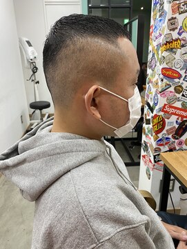 キューズ クラブ(cuz KLUB) 【cuzKLUB】バーバースタイル・クロップショート