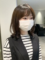 ケリーアン 太田(kelly.un)&nbsp;くびれミディ/アッシュブラウンカラー