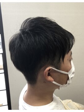 ヘアーメイク クーラ 行橋店(Hair make CURA) 爽やかショート黒髪ツーブロック刈り上げ