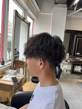 アイズ 海老名(AIZU) ツイストスパイラルパーマ ツイストパーマ メンズパーマ